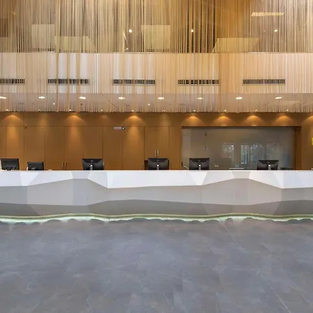Doubletree By Hilton Vienna Schonbrunn
