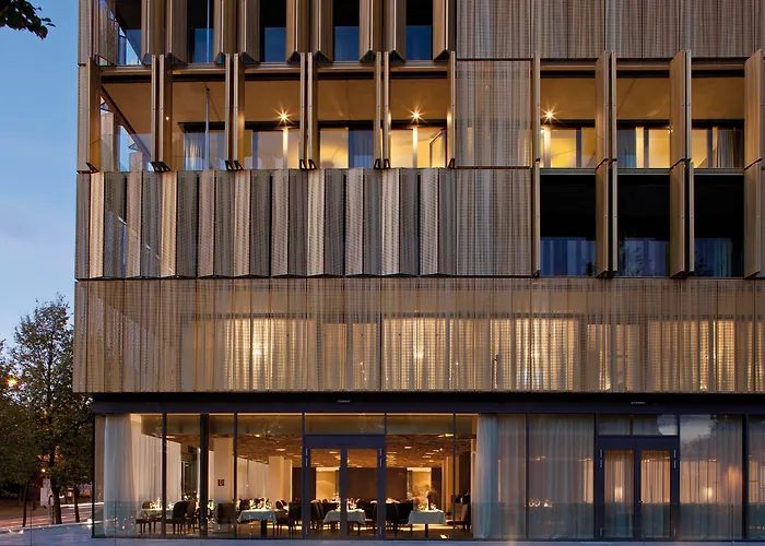 Doubletree By Hilton Schonbrunn 4*