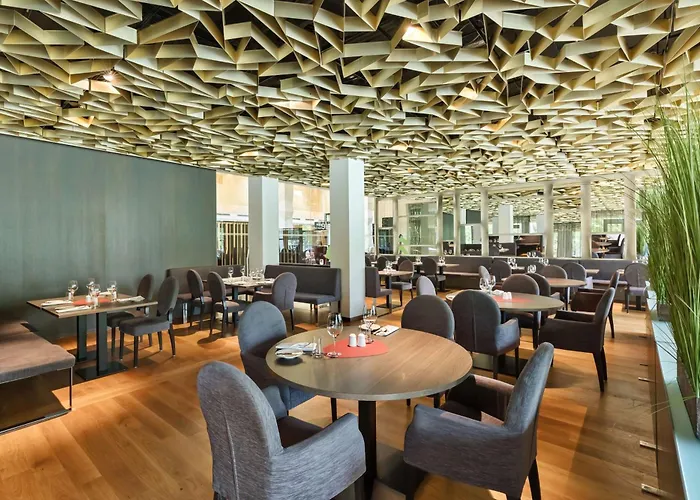 Готель Doubletree By Hilton Schonbrunn