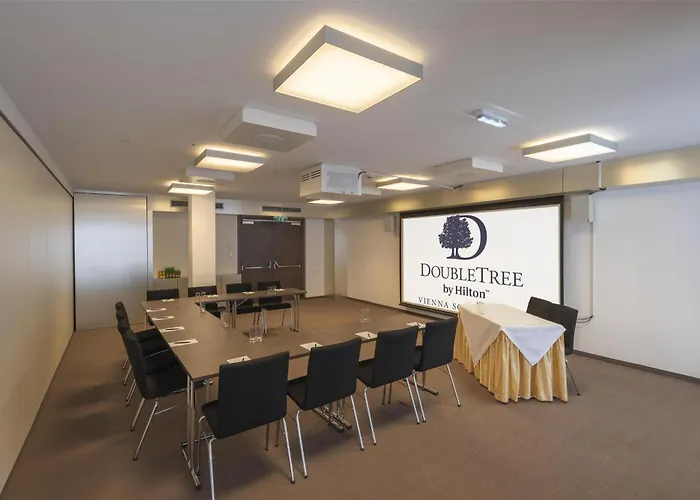 Doubletree By Hilton Schonbrunn