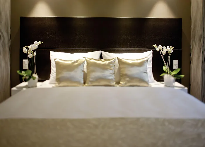 Doubletree By Hilton Schonbrunn 4*