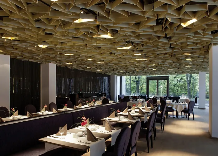 Doubletree By Hilton Schonbrunn Відень