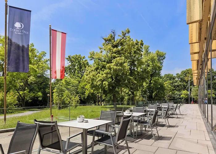 Doubletree By Hilton Schonbrunn